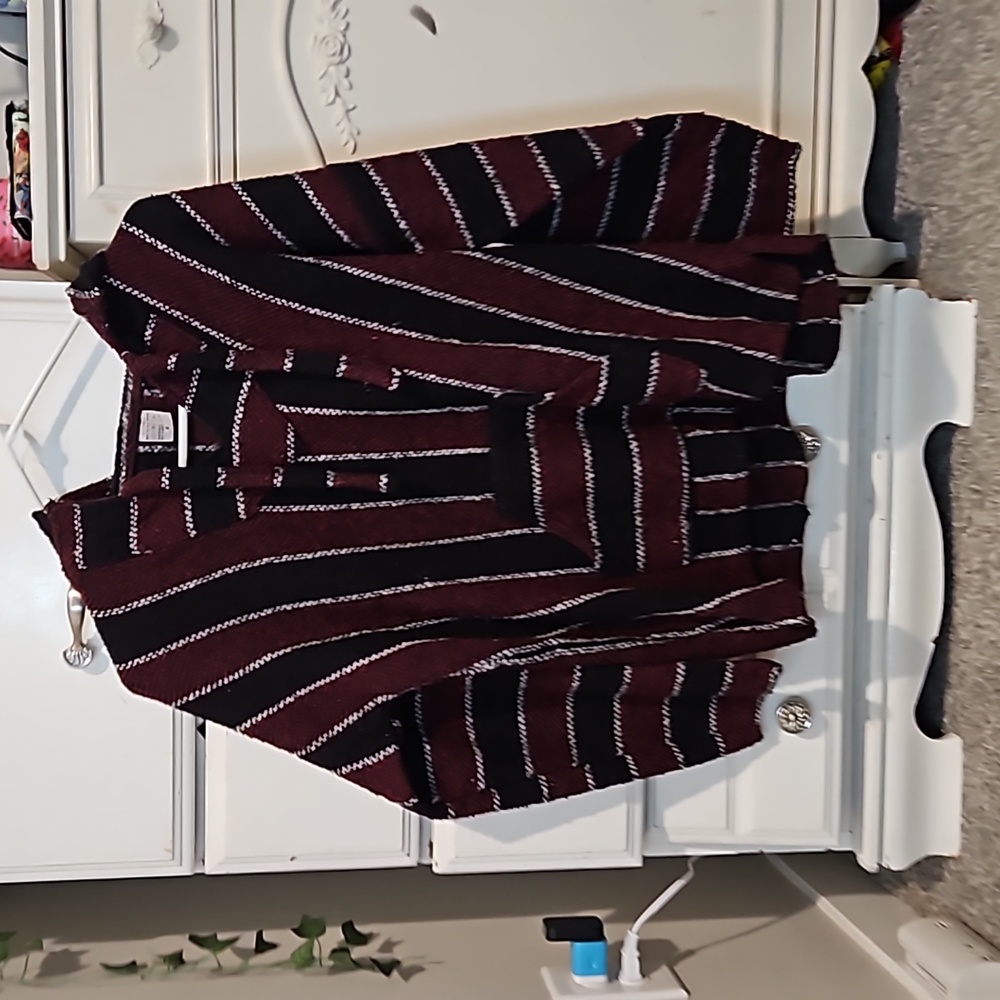 Knit pull over hoodie